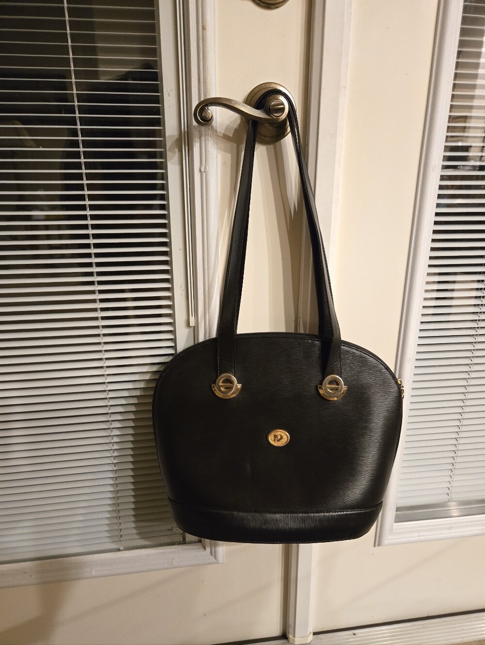 Vintage Piato Classic Black Italian Leather Women's Shoulder Bag Gold Hardware